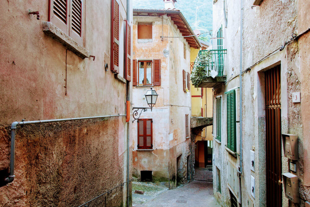 The quiet narrow streets behind Piazza Roma are great for exploring