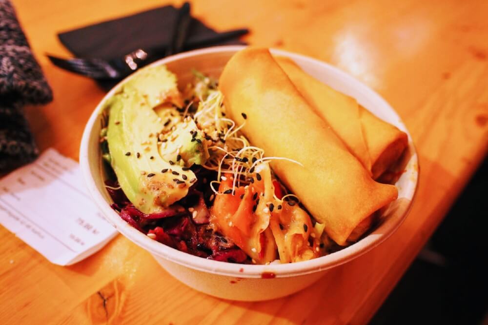 A delicious vegetarian sushi bowl from one of the stands at Aarhus Street Food