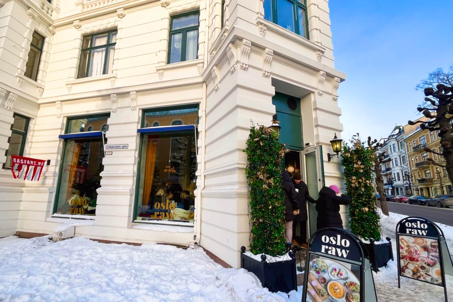 Exterior shot of Oslo Raw, a 100% vegan eatery in Oslo, Norway